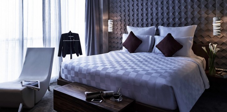 ex-dlx-room-2